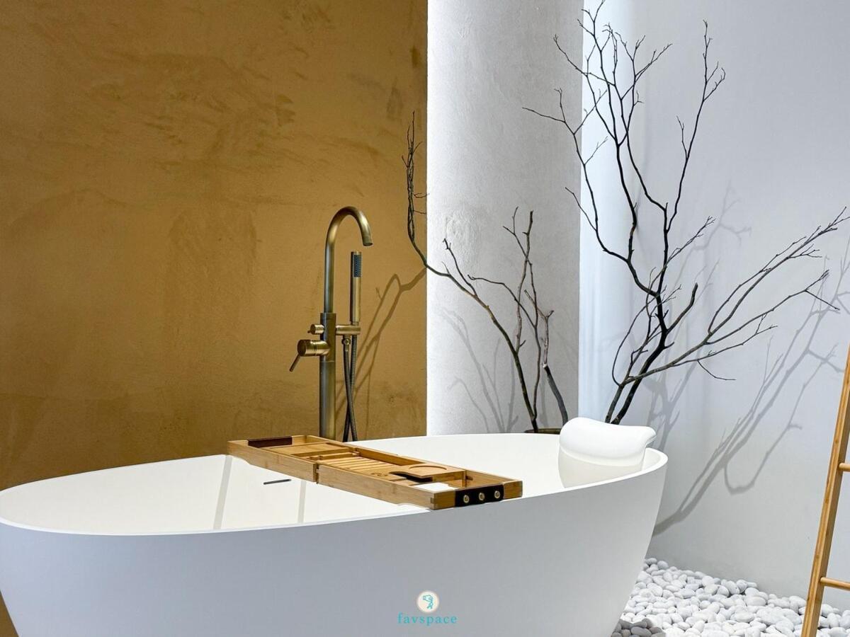 Japandi W Bathtub - Linked To Quill Mall Pangsapuri